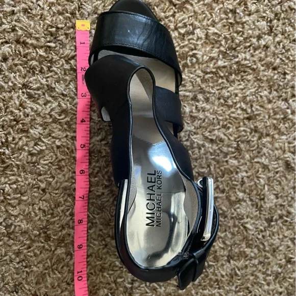 New Michael Kors Platform Heels Size 7 Black Leather - Picture 9 of 9